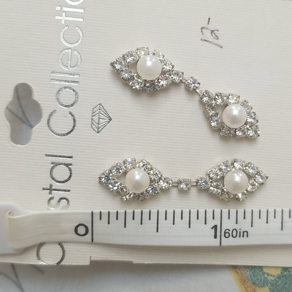 Crystal Collection dangle earings - Picture 4 of 4